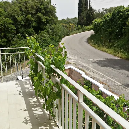 Corfu Rainbow Apartament Vátos